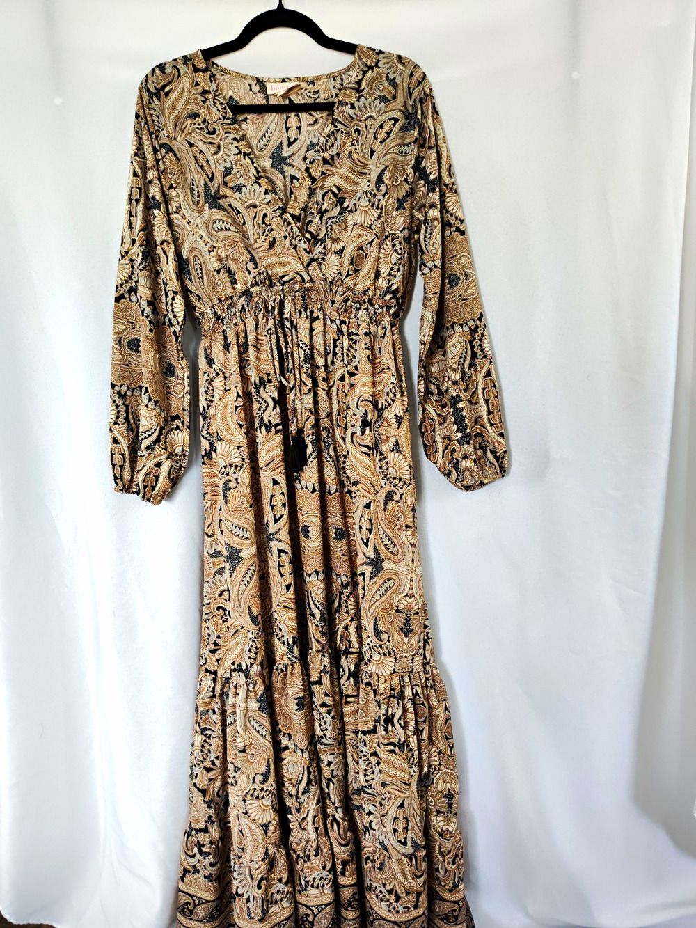 boemo Paisley V-Neck Balloon Long Sleeve Smocked Maxi Dress L Beige Black